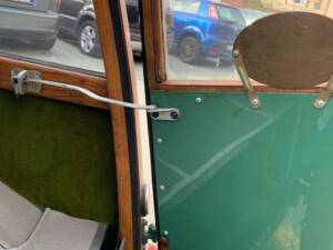 Immagine 51/83 di Morris Minor 1000 Traveller (1969)