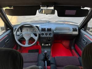 Image 12/25 of Peugeot 205 GTi 1.6 (1986)
