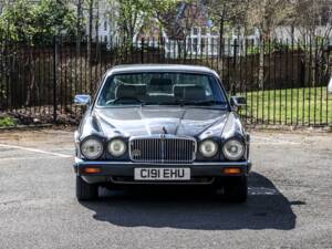 Bild 6/48 von Jaguar XJ 6 4.2 (1985)