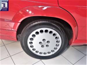 Image 20/40 of Alfa Romeo 75 3.0 V6 (1991)