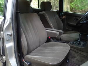 Image 16/41 of BMW 528i (1986)