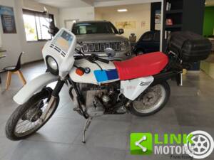 Image 4/10 de BMW DUMMY (1985)