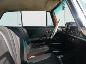 Immagine 32/45 di Mercedes-Benz 280 SE (1968)