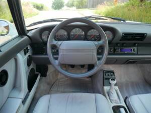 Bild 16/45 von Porsche 911 Carrera 2 (1993)