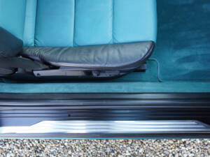 Image 42/50 of BMW 850Ci (1994)