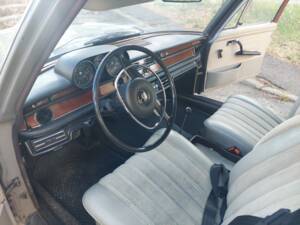 Imagen 11/14 de Mercedes-Benz 280 SE (1968)