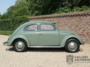 Image 18/50 of Volkswagen Beetle 1100 Standard (Brezel) (1951)