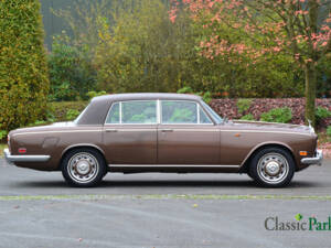 Image 6/50 of Rolls-Royce Silver Shadow I (1973)