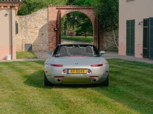 Image 90/185 of BMW Z8 (2001)