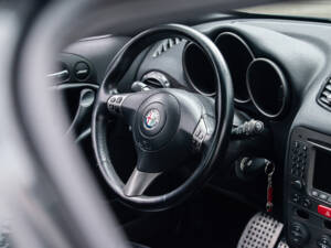 Image 26/36 of Alfa Romeo 147 3.2 GTA (2003)