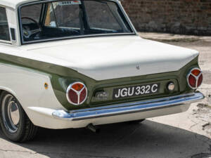 Image 34/44 de Ford Lotus Cortina (1965)