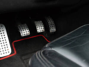 Image 31/36 of Alfa Romeo 147 3.2 GTA (2003)