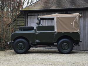 Image 3/39 of Land Rover 80 (1952)