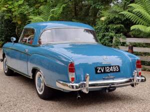 Image 47/100 of Mercedes-Benz 220 SE (1960)