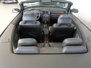 Image 31/38 de Volvo C70 2.4 T (1999)