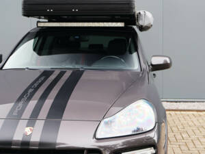 Image 17/75 of Porsche Cayenne GTS (2009)