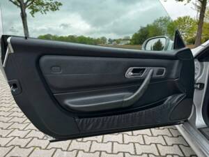 Image 10/18 of Mercedes-Benz SLK 200 Kompressor (2002)