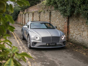 Imagen 12/24 de Bentley Continental GT V8 (2022)