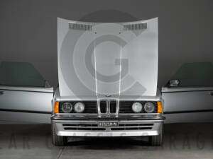 Image 7/19 of BMW 635 CSi (1984)