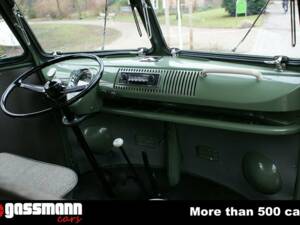 Image 5/15 of Volkswagen T1 camper (1967)