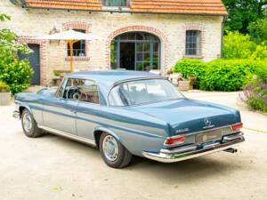 Image 9/48 of Mercedes-Benz 280 SE (1969)