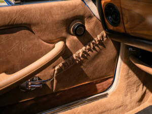 Image 48/49 de Triumph Stag (1977)