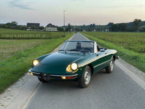 Afbeelding 4/60 van Alfa Romeo Spider 1300 (1976)