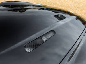 Imagen 17/99 de Aston Martin DBS Volante (2012)