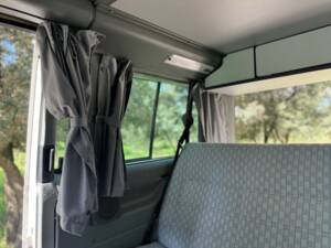 Immagine 26/36 di Volkswagen T4 Multivan 2.5 Syncro (1994)