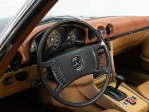 Image 9/19 of Mercedes-Benz 350 SL (1972)