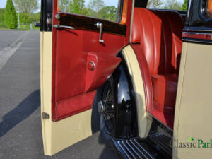 Image 22/50 of Bentley 3 1&#x2F;2 Litre (1937)