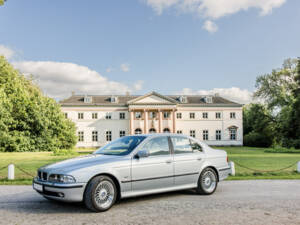 Bild 2/31 von BMW 528i (1996)