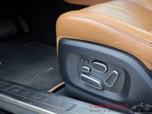 Afbeelding 37/47 van Jaguar XJ 5.0 (2010)