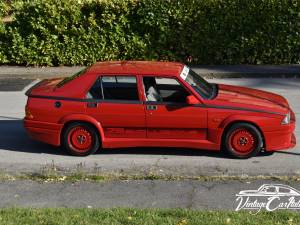 Imagen 16/35 de Alfa Romeo 75 1.8 Turbo Evoluzione (1987)