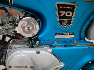 Image 17/18 of Honda DUMMY (1972)