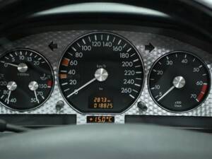Imagen 15/30 de Mercedes-Benz SL 320 (2001)