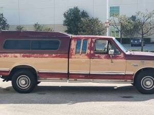 Image 4/20 of Ford F-250 (1989)