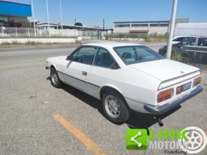 Bild 7/10 von Lancia Beta Coupe 1300 (1982)
