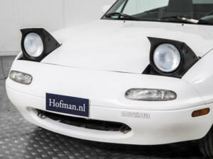 Image 19/50 de Mazda MX-5 1.6 (1990)