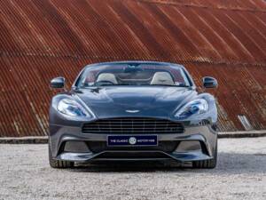Image 4/35 of Aston Martin Vanquish (2017)