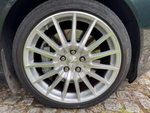Image 43/43 of Aston Martin DB 9 (2008)