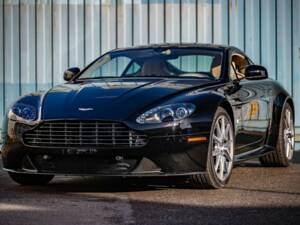 Bild 5/7 von Aston Martin V8 Vantage S (2013)