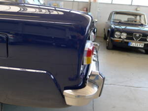 Bild 36/40 von Alfa Romeo Giulia 1.3 Super (1972)