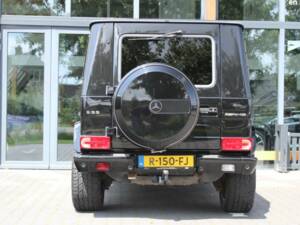 Immagine 5/6 di Mercedes-Benz G 55 AMG Kompressor (LWB) (2004)