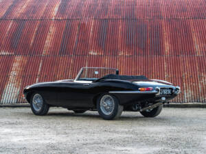 Bild 4/35 von Jaguar E-Type 4.2 (1967)