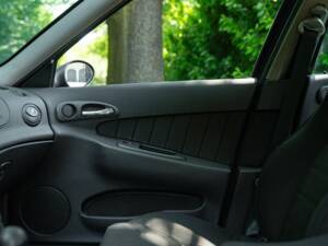 Image 23/50 of Alfa Romeo 156 2.5 V6 (2000)