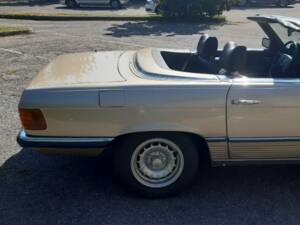 Image 13/34 de Mercedes-Benz 350 SL (1971)