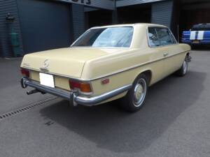 Image 6/20 de Mercedes-Benz 280 C (1973)