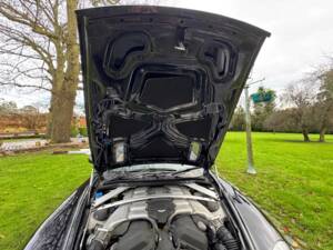 Bild 34/38 von Aston Martin DB 9 Volante (2008)