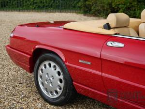 Bild 44/50 von Alfa Romeo 2.0 Spider (1991)